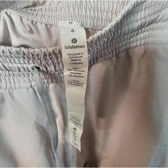 Lululemon Spring Break Away Short *4-way Stretch 3"
Light Chrome color Size 4 - Picture 3 of 15